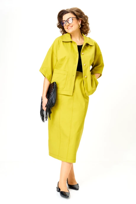 Орхидея Люкс 1666 тройка #1