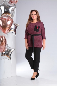 Anastasia Mak 655 #1