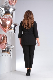 Anastasia Mak 655 #3