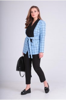 Anastasia Mak 657 #1