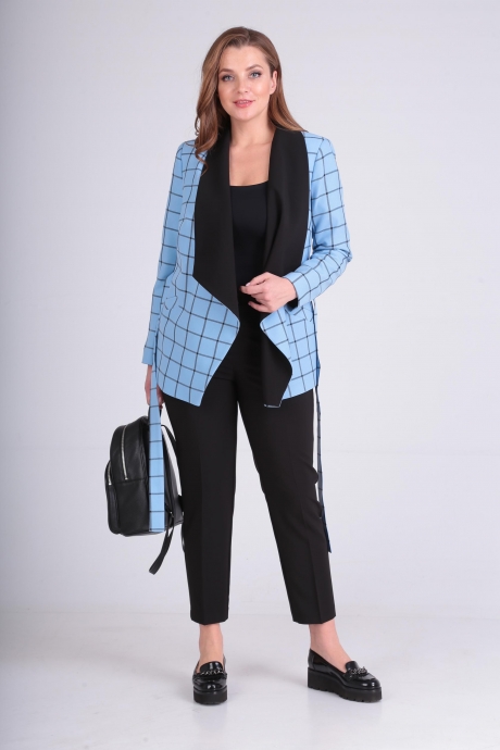 Anastasia Mak 657 #4