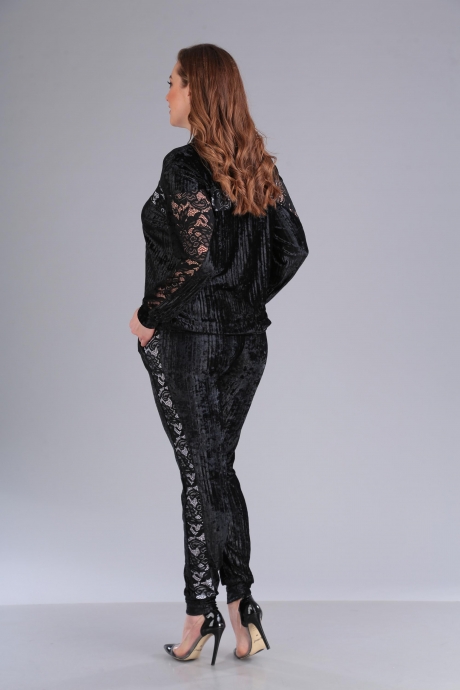 Anastasia Mak 683 #3