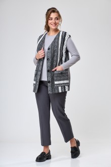 Anastasia Mak 1058