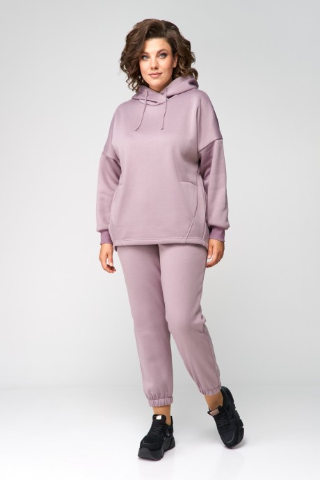 Anastasia Mak 1136 #1