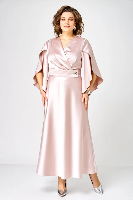 Anastasia Mak 1309 #1