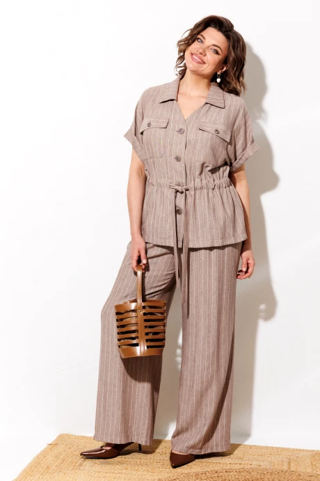 Anastasia Mak 1337 #2