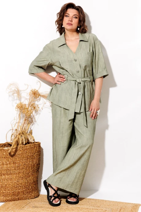 Anastasia Mak 1339 #1