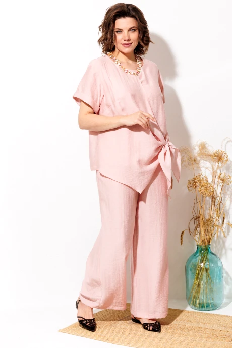 Anastasia Mak 1340 #3