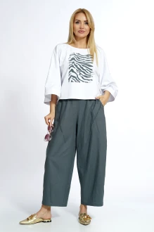 Брючный костюм ALANI COLLECTION 2565 двойка молочный, серый