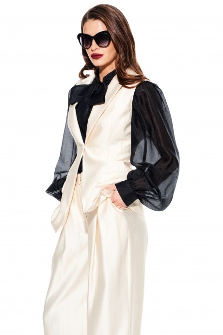 Жилетка ELLETTO LIFE 3922 сливочный размер 42-50 #1