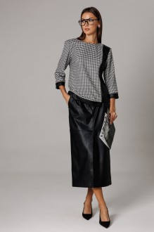 Юбочный костюм Ларс Стиль 1174 молочно-черный принт
