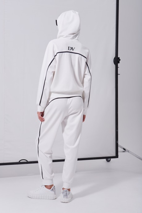 Davydov 9093 #4